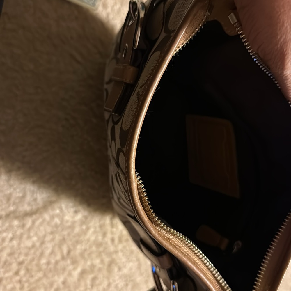 Coach purse - Picture 7 of 7